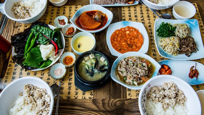食品代加工与OEM：如何选择最适合的合作模式**